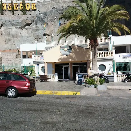 Ocean View Monsenor *